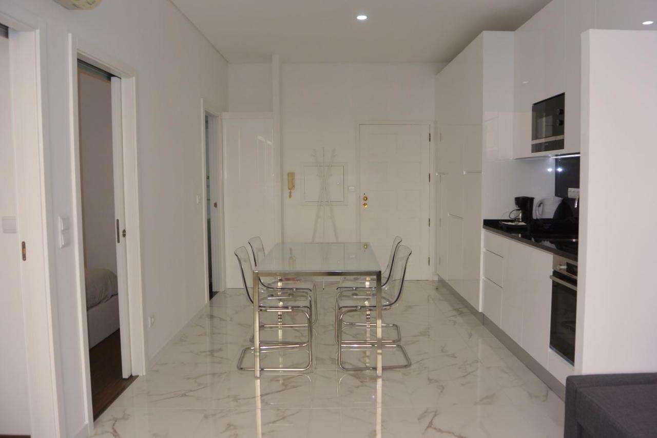 Apartment Vb By Flat In *